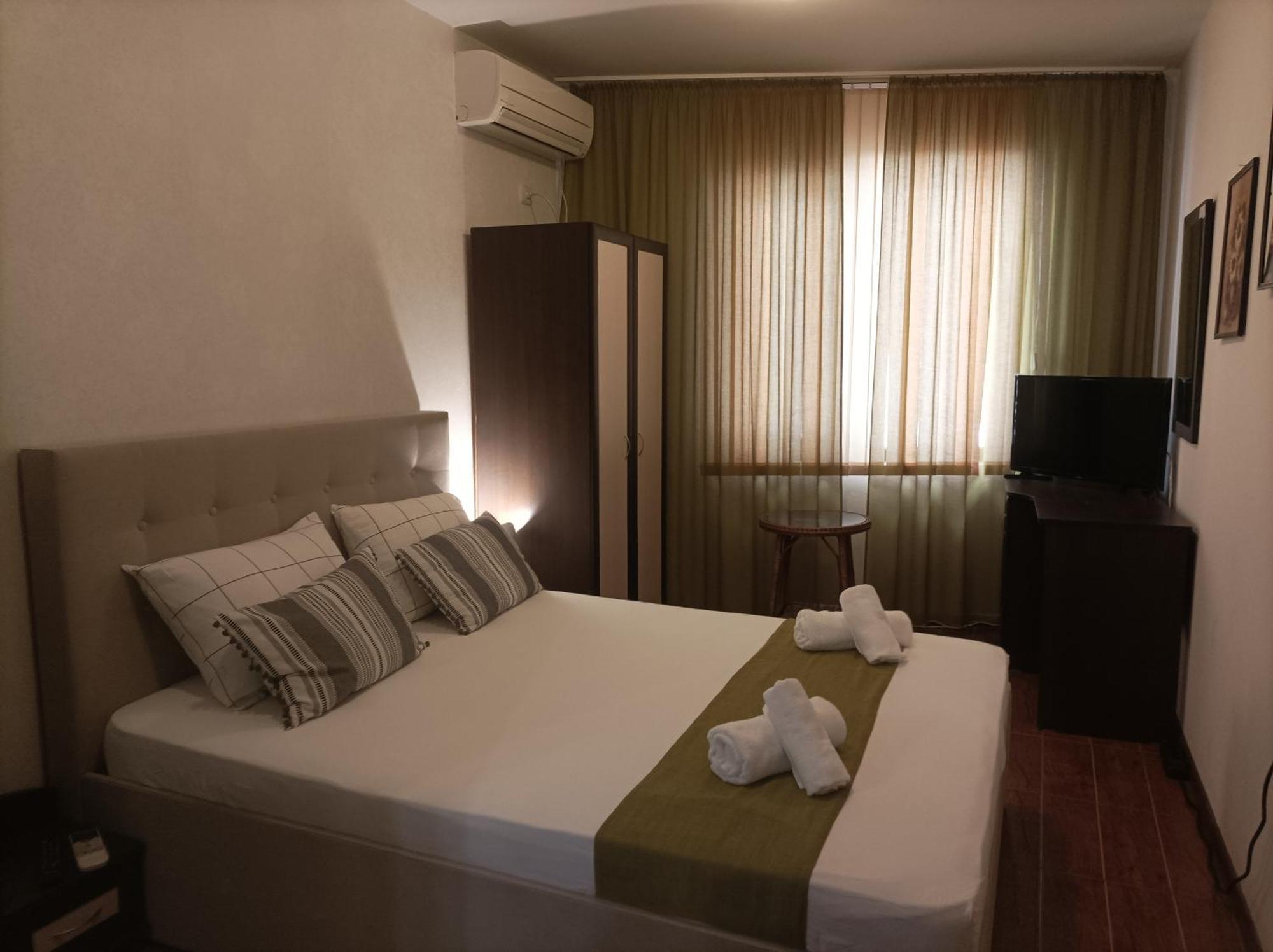 Cosy Apartments And Spectacular Rooms Fotiadis Weliko Tarnowo Exterior foto
