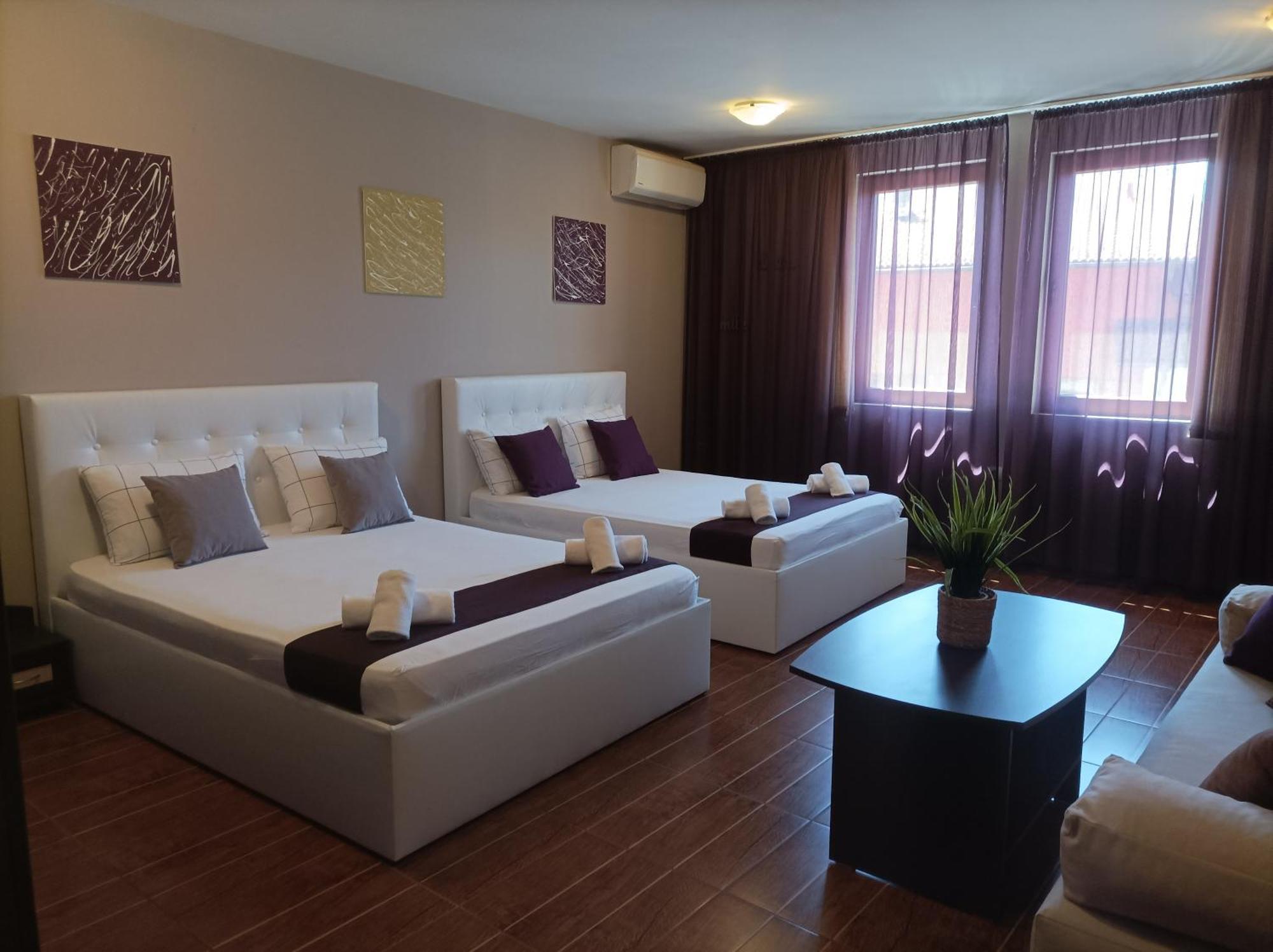Cosy Apartments And Spectacular Rooms Fotiadis Weliko Tarnowo Exterior foto