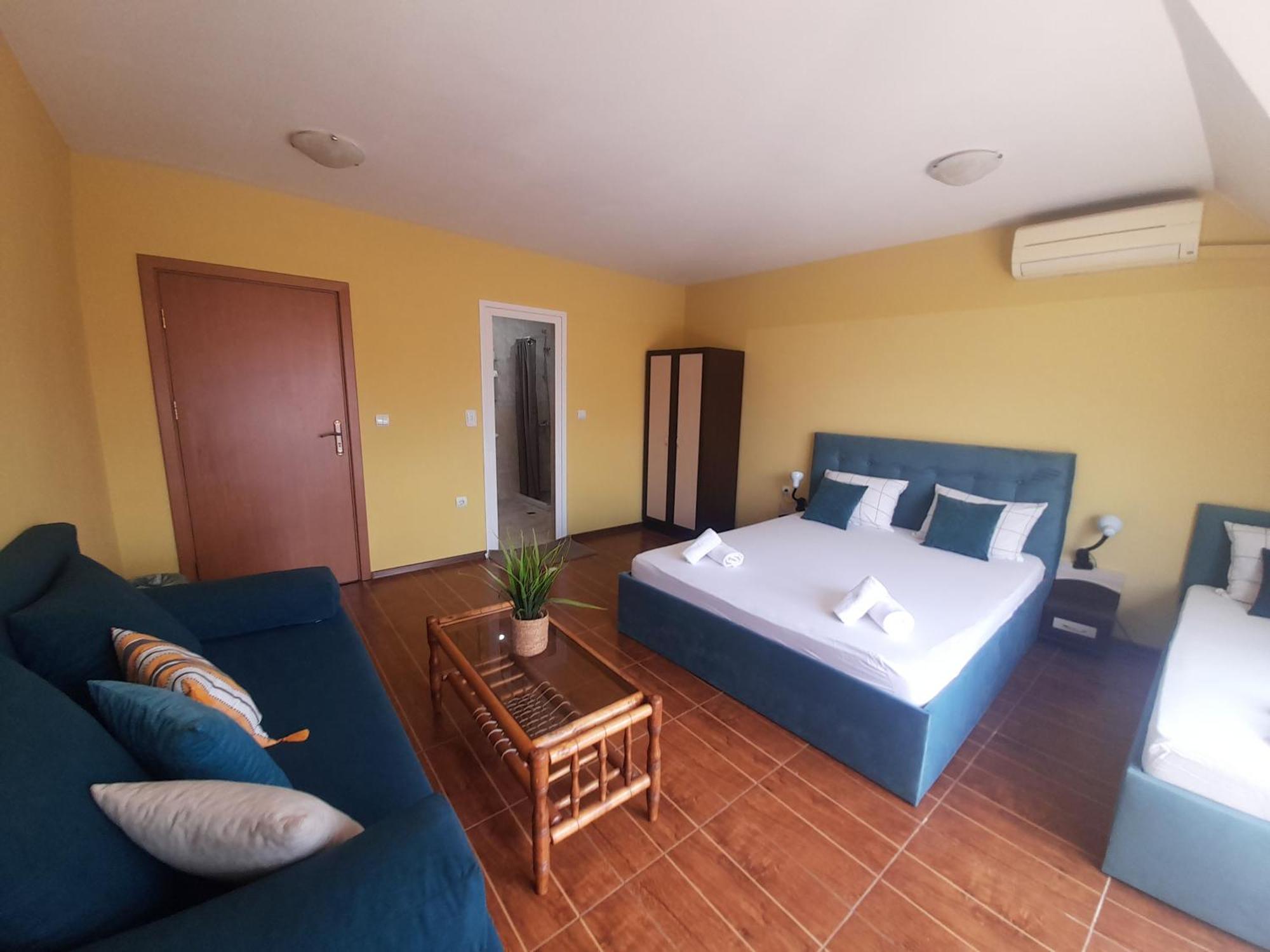 Cosy Apartments And Spectacular Rooms Fotiadis Weliko Tarnowo Exterior foto